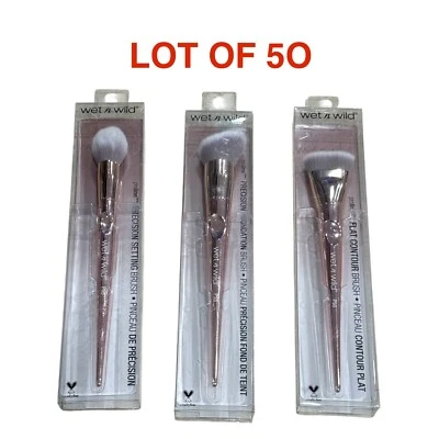 Лот из 50 кистей для макияжа Wet n Wild Pro Line, полный размер, ассортимент из 3 стилей - Изображение 1 из 4