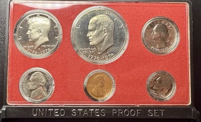 1975 U.S. Mint Proof Set – Complete OGP – Brilliant Coins - Image 1 of 3
