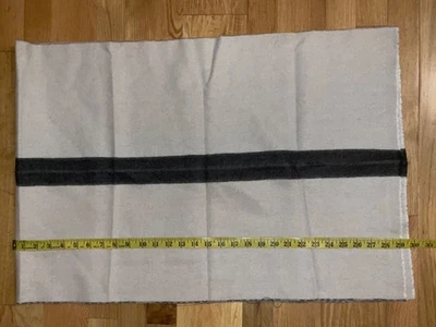 Manta Pendleton Remanente Doble Tejido Blanco Gris Oscuro Rayas 20" L x 58" W #1 Foto 1 de 4