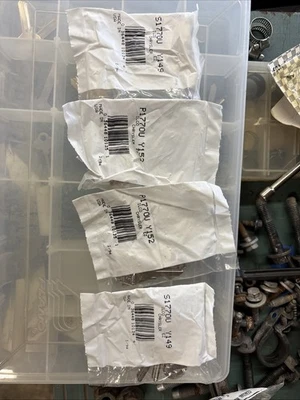 Chrysler Ilco Key Blank Lot Of 4 Bags - image 1 of 2