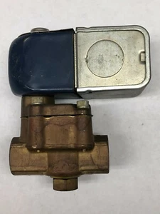 Solenoid Valve, 1/2" female pipe in/out, 150 psi, 120VAC coil, normally closed - Picture 1 of 5