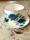 Vintage Duchesse Bone Chine Angleterre, tasse à thé et soucoupe roses bleues années 1960