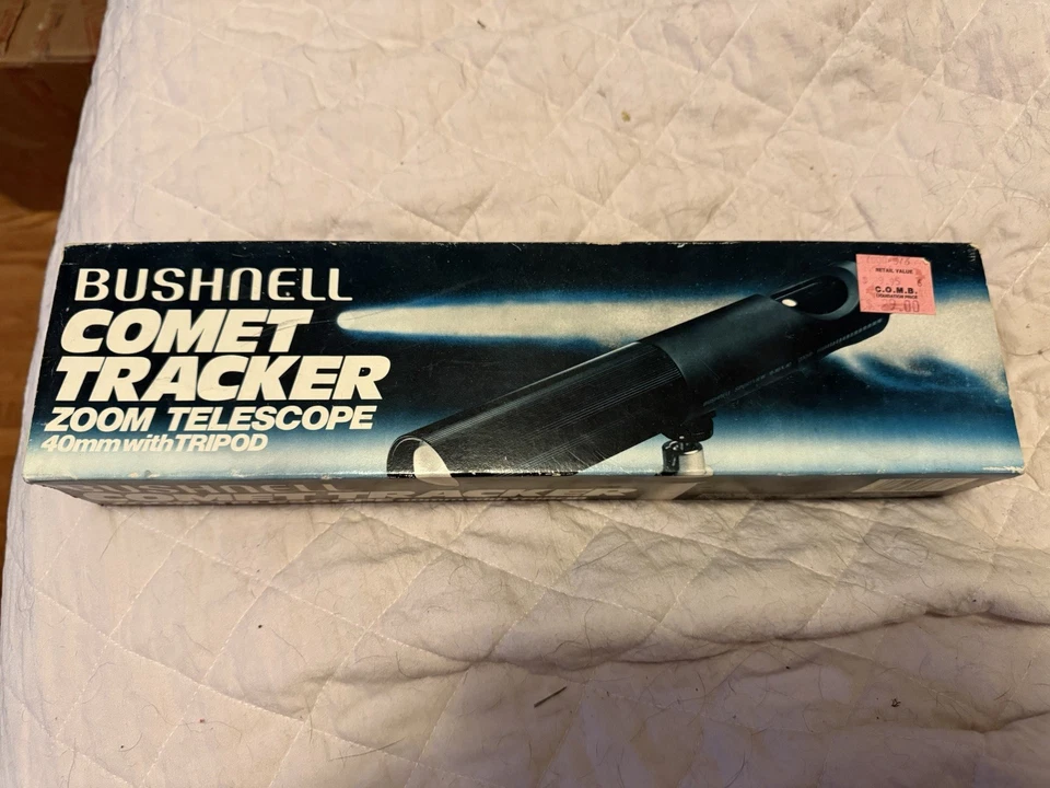 Bushnell Comet Tracker 78-1938 Sportview Zoom Telescope & Tripod  - Image 1 of 3