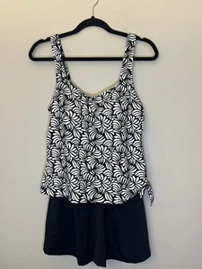 NWT Azul Abstract Black White Swim Dress Swimsuit Women's Size 16 - Picture 1 of 6