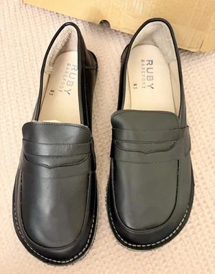 Mocassins descalços de couro marrom feitos à mão: biqueira larga, sola de borracha - Imagem 1 de 4