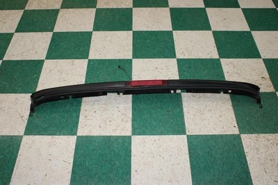 03-20 EXPRESS 3500 Rear Upper Finish Panel Trim w/3rd Brake Tail Light Unit OEM Foto 1 de 4