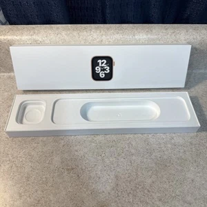 BOX ONLY Apple Watch SE 40mm Gold Alu Starlight Sp Band Relacement Model A2351 - Photo 1 sur 10