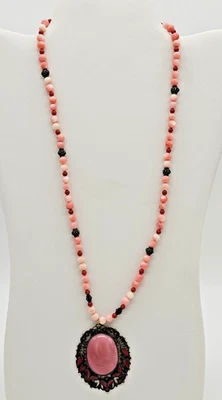 Collar con Cuentas Colgante Rosa Piedra Lunar Cabujón Bronce Filagree Esmalte Barra Cierre Foto 1 de 4