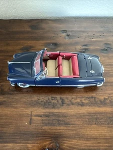 Franklin Mint 1949 Ford Convertible 1:24 Die-cast Model See Photos/description - Picture 1 of 15