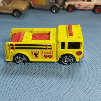 Raro Vintage 1976 Hot Wheels Fire-Eater Caminhão de Bombeiros Amarelo Neon Die-Cast 1:64 - Imagem 1 de 4