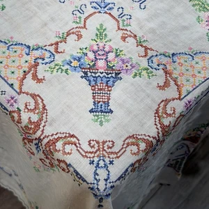 Vintage Tablecloth Cross Stitch Hand Embroidered Linen Floral Square Holiday - Picture 1 of 10