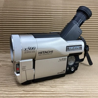 Hitachi VM-E563LE 8mm Camcorder - No Accessories - Image 1 of 4