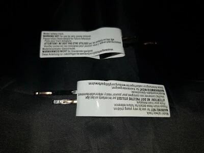 OO Gauge Hornby R602 Power Clip x 2 for connecting wires to model railway track - Image 1 of 3