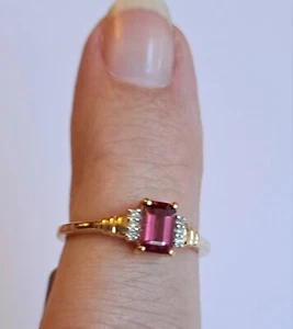 GARNET & DIAMOND RING, 9ct Y Gold - RARE MALAWI GEMSTONE - NEW - Picture 1 of 7