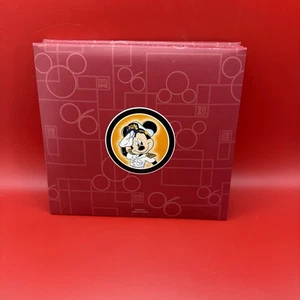 06 Disney Cruise Line Souvenir Frame & Photo Album Holds (100) 4"x6" Pictures - Picture 1 of 3