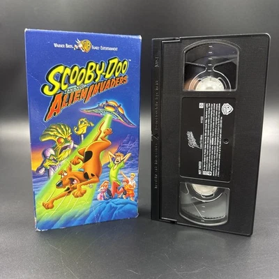 Scooby-Doo And The Alien Invaders VHS Tape Warner Bros Family Entertainment - Image 1 of 4