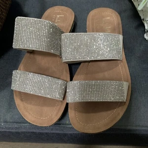 Nicole Miller Sz 7 Rhinestone Open Toe Flat Slide /new/ Wedding - Picture 1 of 4