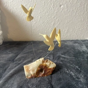 Vintage Marvin Wernick Kinetic Three Hummingbirds Sculpture W/Agate Base - Picture 1 of 9