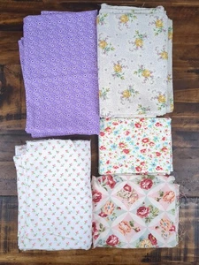 Lot of Fabric, floral, multicolor, 1lb 4oz - Foto 1 di 6