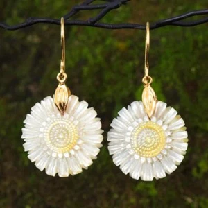 Flower Earrings Mother-of-Pearl & Vermeil Gold-plating on Sterling Silver 4.86 g - Picture 1 of 12