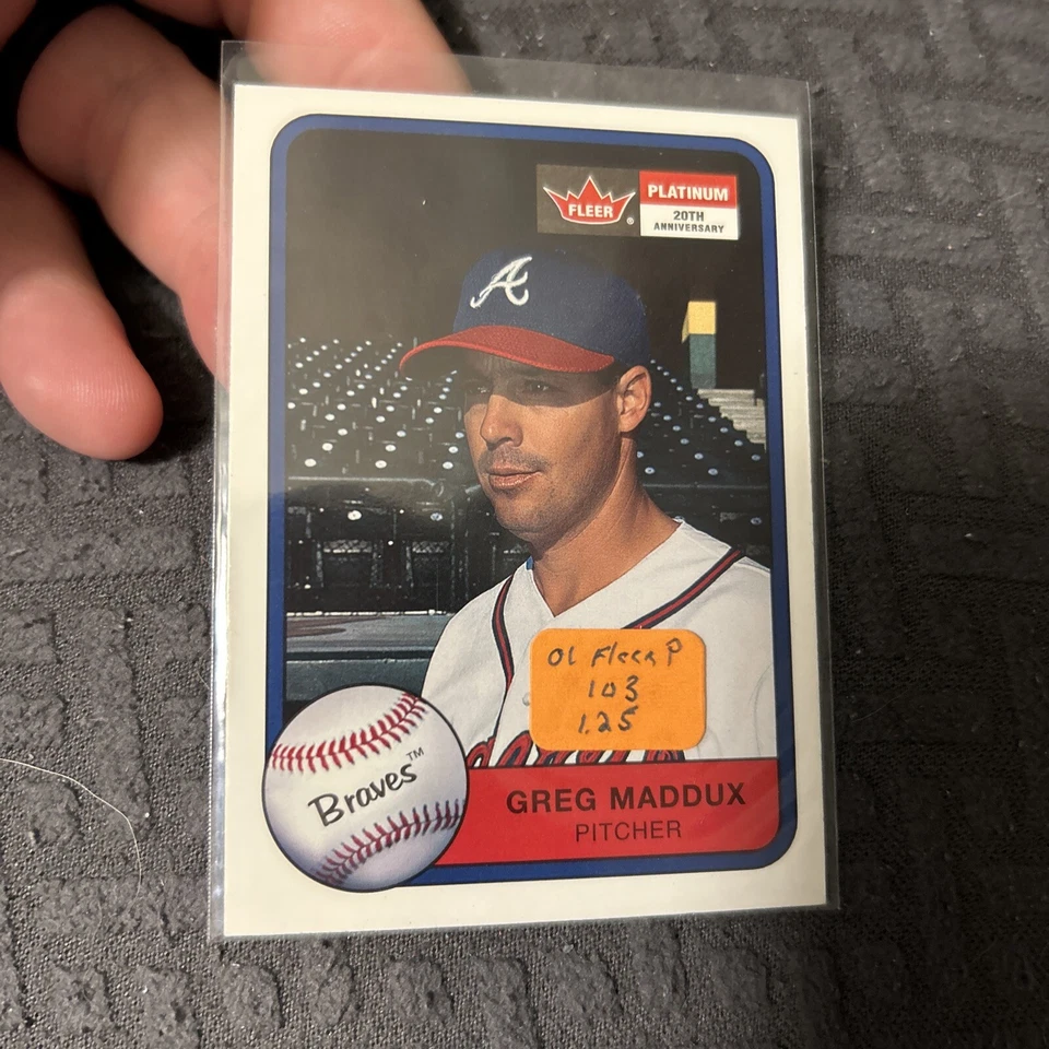 2001 Fleer Platinum Baseball #103 Greg Maddux Atlanta Braves (oo) - Image 1 of 1