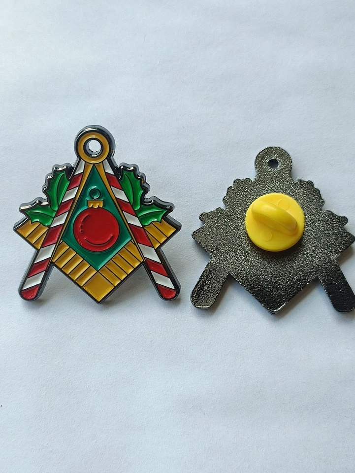 Pin de vacaciones masónico Foto 1 de 1