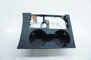 2018-2023 Volkswagen Atlas OEM Center Console Shifter Trim Cup Holder 3CN864263 - Picture 1 of 9