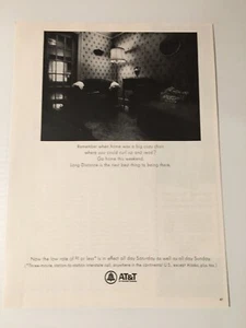 Servicio telefónico AT&T 1968 larga distancia anuncio impreso vintage anuncio años 60 - Imagen 1 de 1