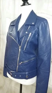 William Rast Alexa Motorradjacke blau Kunstleder Gürtel Reißverschluss Jrs Größe M - Bild 1 von 12