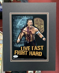 Imagen autografiada dura de John Cena Live Fast Fight certificada por la JSA - Imagen 1 de 3
