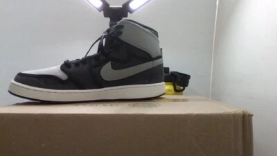 Talla 9.5 - Jordan AJKO Retro Sombra Alta  Foto 1 de 4