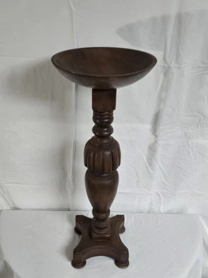 Antiguo cuenco de hilo de madera vintage de principios de siglo para tejer, ahora soporte para plantas  Foto 1 de 4