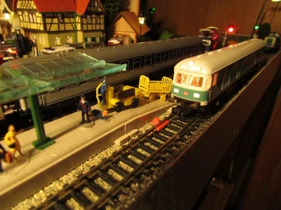 Spur N, Fleischmann 8143 K,  Steuerwagen, in EVP von Steuerwagen 8120, gebraucht - Bild 1 von 4