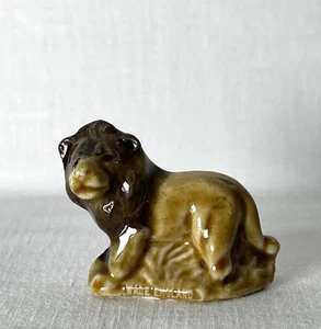Estatuilla de adorno de cerámica de porcelana vintage Wade Whimsies BIG CAT LION  - Imagen 1 de 6
