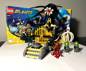 LEGO Atlantis 8061 Gateway of the Squid RETIRED 100% Complete w/ Manuals & Figs!
