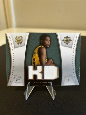 2007-08 Ultimate Collection - Ultimate Rookie Materials Kevin Durant #ULTR-KD - Image 1 of 2