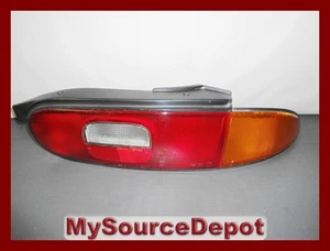 Luz trasera derecha usada Mazda Mx3 1992,1993,1994,1995,1996 - Imagen 1 de 7