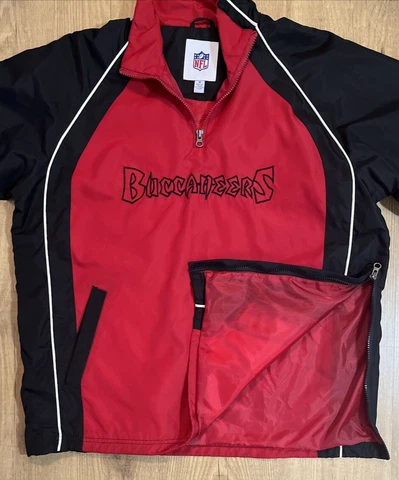 Tampa Bay Buccaneers Bucs Men M NFL 1/4 Zip Pullover Rain Wind Jacket Waterproof Cover