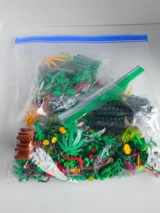 LEGO Lot Of Plants Greenery Palms Flowers Trees Tropical Island Misc - Picture 1 of 13