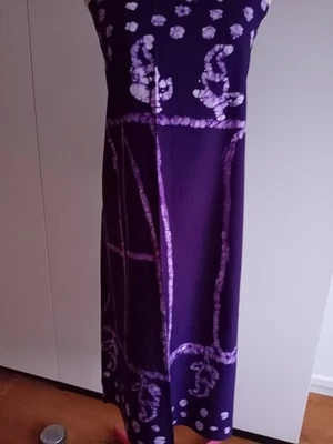 Stoff Baumwollstoff Dekostoff aus Afrika 110 x 99 cm lila mit Ornamenten neu - Bild 1 von 3