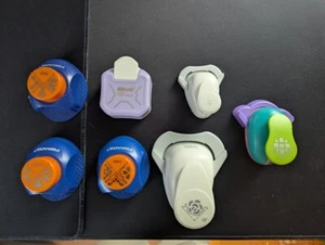 Crafting Corner Punches - Fiskars, Birabira, Misc - Picture 1 of 27