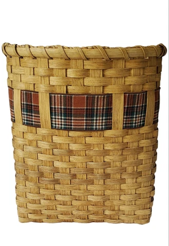 Large 15" Handmade Signed Split Wood and Seagrass Ribbon Storage Basket Weavers Cover