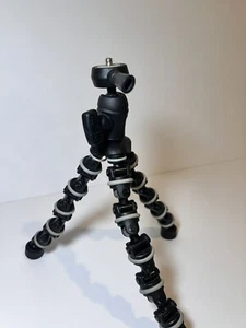Mini Flexible Octopus Tripod Holder Stand for Canon Nikon DSLR digital Camera - Picture 1 of 8