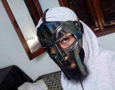 Máscara MF Doom Gladiador Villano Loco Acero Cara Armadura Casco Medieval Foto 1 de 4