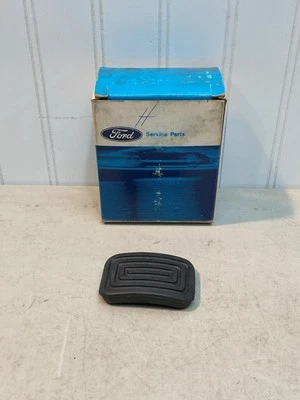 Ford Courier Pickup 1972-1975 embrague/pastilla de pedal de freno... nuevo OEM Foto 1 de 4