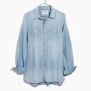 Camisa clásica de ex novio MADEWELL XS Light Chambray en Evie Wash K1535 $118 - Imagen 1 de 13