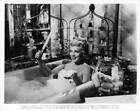 Judy Holliday takes a bath for the movie Born Yesterday 1950 Old Photo