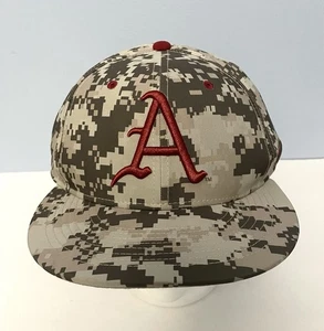 Arkansas Razorbacks Nike True Dri-Fit Baseball Hat Digital Camo Cap Size 8 - Picture 1 of 9