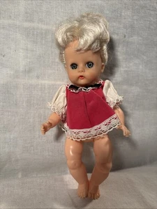 Vintage Vogue doll 9 inch - Picture 1 of 13