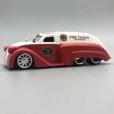 Jada D-Rods 1939 '39 Dodge Airflow Fire Tanker Red & White Diecast 1/64 Scale - Image 1 of 4